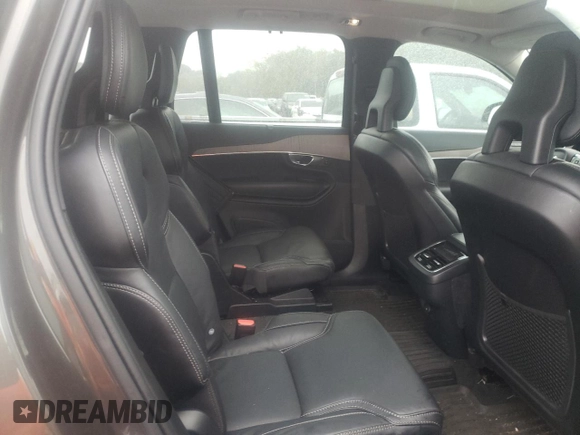 2022 Volvo XC90 Inscription with VIN YV4A221L3N1777824, listed as a Copart auction lot 72536074 with 27,096 mi miles and Salvage title. Bid and sale history available at DreamBid. Image 11.