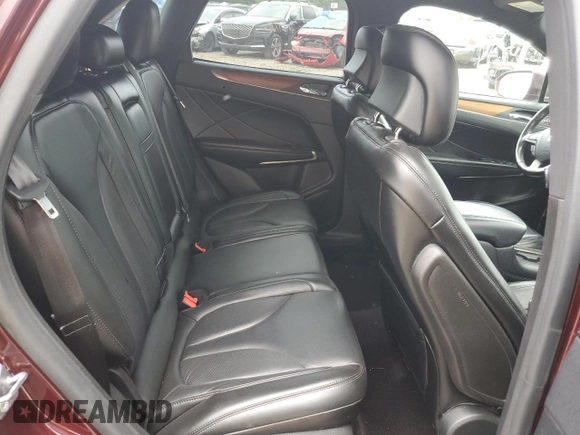 2018 Lincoln MKC Select with VIN 5LMCJ2D90JUL21005, listed as a Copart auction lot 60935275 with 68,841 mi miles and Salvage title. Bid and sale history available at DreamBid. Image 11.