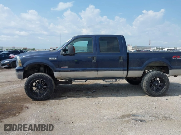 2005 Ford F-250 XL with VIN 1FTSW21P65EC14032, listed as a IAAI auction lot 42496467 with 247,356 mi miles and . Bid and sale history available at DreamBid. Image 13.