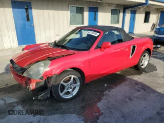 2001 Toyota MR2 z VIN JTDFR320710039720, wystawiony jako Copart lot #56130665 z przebiegiem 93 183 mil mil oraz Szkody całkowita. Historia ofert i sprzedaży dostępna na DreamBid. Obrazek 1.