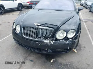 2005 Bentley Continental GT GT z VIN SCBCR63W55C025099, wystawiony jako IAAI lot #42208951 z przebiegiem 123 712 mil mil oraz . Historia ofert i sprzedaży dostępna na DreamBid. Obrazek 6.
