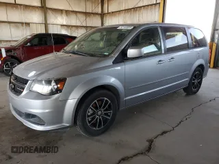 2016 Dodge Grand Caravan SE with VIN 2C4RDGBG2GR196537, listed as a Copart auction lot 52183835 with 136,556 mi miles and Clean Title. Bid and sale history available at DreamBid. Image 1.