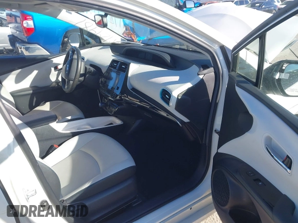 2017 Toyota Prius Two z VIN JTDKARFU9H3043444, wystawiony jako IAAI lot #41729481 z przebiegiem 148 706 mil mil oraz . Historia ofert i sprzedaży dostępna na DreamBid. Obrazek 5.
