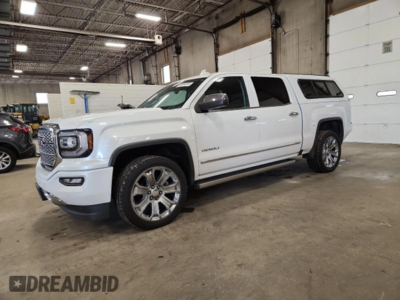 2018 GMC Sierra 1500 Denali z VIN 3GTU2PEJ2JG587157, wystawiony jako Copart lot #58516315 z przebiegiem 88 855 mil mil oraz Szkoda całkowita • Salvage title. Historia ofert i sprzedaży dostępna na DreamBid. Obrazek 1.