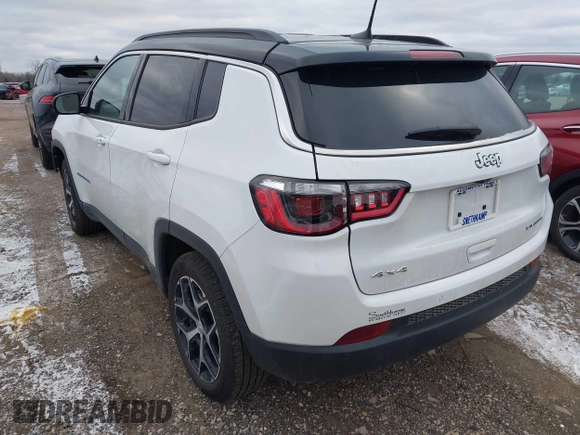 2024 Jeep Compass Limited с VIN 3C4NJDCN2RT103258, выставлен на аукционе IAAI как лот 41246086 с пробегом 3 792 миль миль и . История ставок и продаж доступна на DreamBid. Изображение 3.