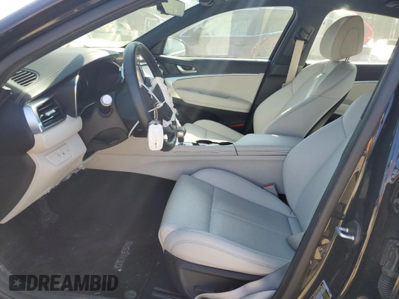 2024 Genesis G70 2.5T with VIN KMTG34SC5RU143084, listed as a Copart auction lot 49413075 with 12,447 mi miles and Clean title. Bid and sale history available at DreamBid. Image 7.