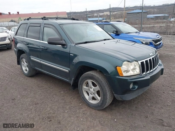 2005 Jeep Grand Cherokee Limited with VIN 1J8HR58275C551584, listed as a IAAI auction lot 41754290 with NaN miles. Bid and sale history available at carsss.com. Image 1.