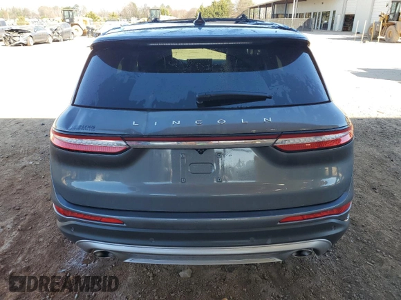 2023 Lincoln Corsair Standard z VIN 5LMCJ1CAXPUL08888, wystawiony jako Copart lot #46518635 z przebiegiem 9 923 mil mil oraz Szkoda całkowita • Salvage title. Historia ofert i sprzedaży dostępna na DreamBid. Obrazek 6.