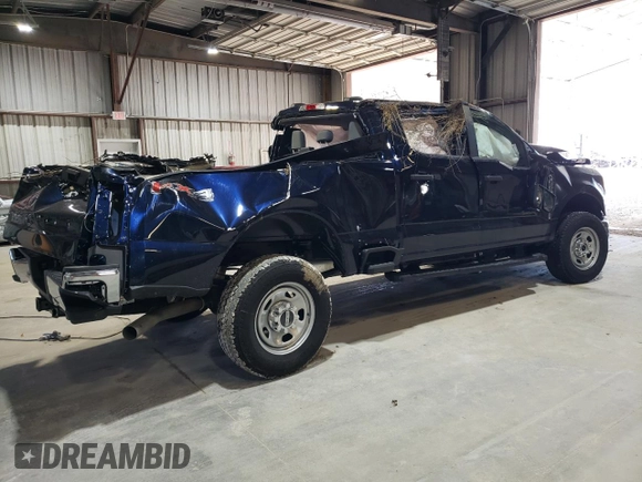 2024 Ford F-350 z VIN 1FT8W3BA3REE67230, wystawiony jako Copart lot #86899144 z przebiegiem Nie podano mil oraz Szkoda całkowita • Salvage title. Historia ofert i sprzedaży dostępna na DreamBid. Obrazek 3.