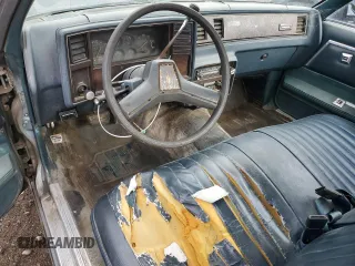 1985 Chevrolet El Camino z VIN 3GCCW80H9FS915947, wystawiony jako Copart lot #84659344 z przebiegiem 38 549 mil mil oraz Szkoda całkowita • Salvage title. Historia ofert i sprzedaży dostępna na DreamBid. Obrazek 8.
