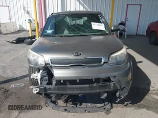 2014 Kia Soul with VIN KNDJN2A28E7019749, listed as a IAAI auction lot 41562826 with 65,610 mi miles. Bid and sale history available at carsss.com. Image 13.