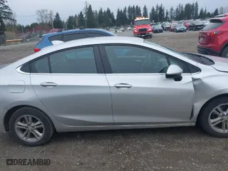 2017 Chevrolet Cruze LT with VIN 1G1BE5SM7H7241301, listed as a IAAI auction lot 41906040 with 132,922 mi miles. Bid and sale history available at carsss.com. Image 13.