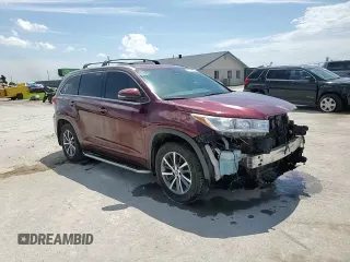 2017 Toyota Highlander XLE с VIN 5TDJZRFH0HS440367, выставлен на аукционе Copart как лот 61135715 с пробегом 125 959 миль миль и Списание • Salvage title. История ставок и продаж доступна на DreamBid. Изображение 14.