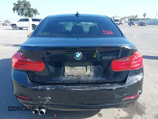 2014 BMW 3 Series 328i z VIN WBA3A5G54ENP31921, wystawiony jako IAAI lot #42374240 z przebiegiem 148 671 mil mil oraz . Historia ofert i sprzedaży dostępna na DreamBid. Obrazek 16.