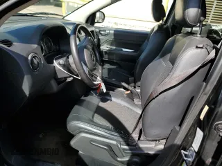 2016 Jeep Compass Latitude z VIN 1C4NJCEA2GD620485, wystawiony jako Copart lot #60089415 z przebiegiem 194 758 mil mil oraz Szkoda całkowita • Salvage title. Historia ofert i sprzedaży dostępna na DreamBid. Obrazek 7.