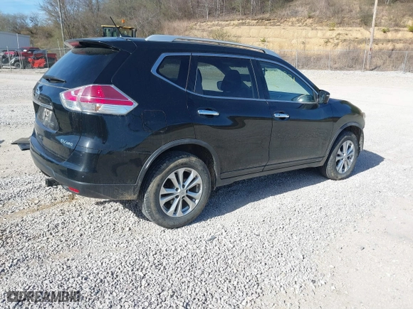 2016 Nissan Rogue S with VIN JN8AT2MV8GW134974, listed as a IAAI auction lot 41810391 with 191,791 mi miles. Bid and sale history available at carsss.com. Image 4.