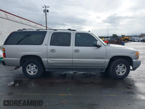 2004 GMC Yukon XL SLE with VIN 3GKEC16T94G299126, listed as a IAAI auction lot 41811382 with 254,907 mi miles. Bid and sale history available at carsss.com. Image 13.