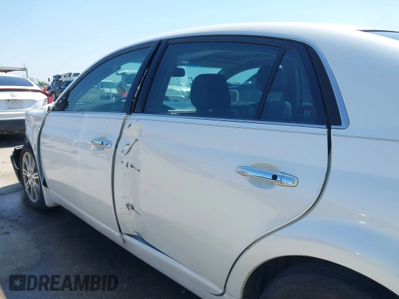 2008 Toyota Avalon XL with VIN 4T1BK36B88U306912, listed as a IAAI auction lot 41981473 with 148,461 mi miles. Bid and sale history available at carsss.com. Image 17.
