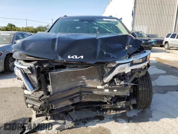 2022 Kia Carnival EX with VIN KNDNC5H35N6113486, listed as a Copart auction lot 70453554 with 47,109 mi miles and Salvage Title. Bid and sale history available at carsss.com. Image 5.