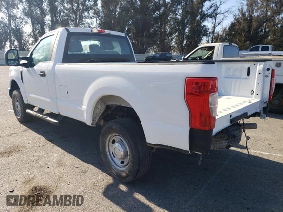2019 Ford Super Duty F-250 SRW XL with VIN 1FDBF2B65KED69698, listed as a Copart auction lot 87228834 with 34,048 mi miles and Salvage Title. Bid and sale history available at carsss.com. Image 2.