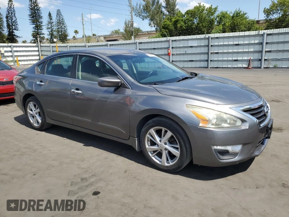 2014 Nissan Altima SV with VIN 1N4AL3AP8EC133254, listed as a Copart auction lot 56342805 with 125,464 mi miles and Salvage Title. Bid and sale history available at DreamBid. Image 4.