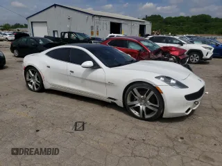 2012 Fisker Karma EcoSport z VIN YH4K14AA4CA001399, wystawiony jako Copart lot #58795325 z przebiegiem Nie podano mil oraz Czysty tytuł • Clean title. Historia ofert i sprzedaży dostępna na DreamBid. Obrazek 4.