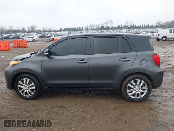 2014 Scion xD с VIN JTKKUPB45E1045712, выставлен на аукционе IAAI как лот 41173968 с пробегом 137 345 миль миль и . История ставок и продаж доступна на DreamBid. Изображение 14.