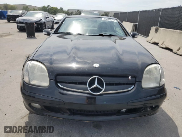 2003 Mercedes-Benz SLK 230 Kompressor with VIN WDBKK49F13F277323, listed as a Copart auction lot 53980515 with 174,276 mi miles and Salvage Title. Bid and sale history available at DreamBid. Image 5.