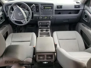 2009 Honda Ridgeline RT with VIN 2HJYK16259H501398, listed as a Copart auction lot 49847775 with 197,703 mi miles and Salvage title. Bid and sale history available at DreamBid. Image 8.