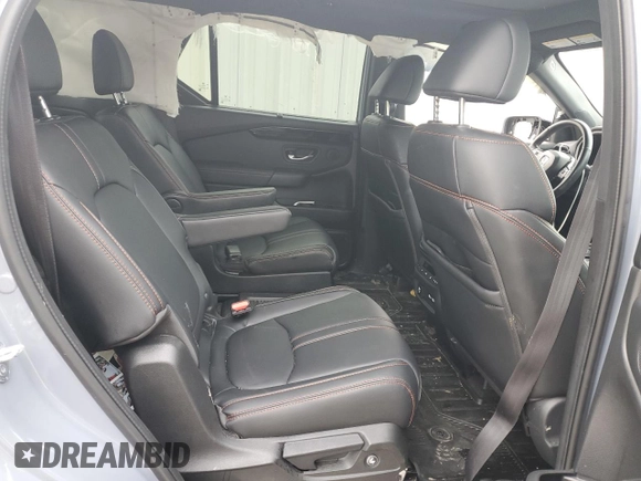 2023 Honda Pilot TrailSport with VIN 5FNYG1H6XPB055158, listed as a Copart auction lot 84902314 with 28,223 mi miles and Salvage Title. Bid and sale history available at carsss.com. Image 11.