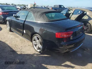 2010 Audi S5 Prestige with VIN WAUVGAFH8AN013634, listed as a Copart auction lot 77213984 with 43,528 mi miles and Non Repairable. Bid and sale history available at carsss.com. Image 2.