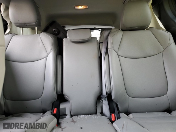 2025 Toyota Sienna XLE with VIN 5TDYRKEC2SS235037, listed as a Copart auction lot 42732585 with 2,347 mi miles and Salvage Title. Bid and sale history available at carsss.com. Image 10.
