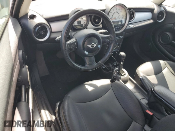 2012 MINI Hardtop with VIN WMWSU3C51CT543931, listed as a Copart auction lot 57533695 with 89,206 mi miles and Clean Title. Bid and sale history available at DreamBid. Image 8.