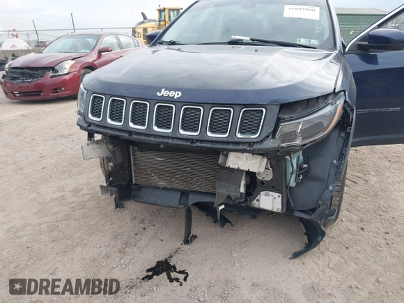 2019 Jeep Compass Latitude with VIN 3C4NJDBB3KT835802, listed as a IAAI auction lot 41893590 with 49,716 mi miles and . Bid and sale history available at DreamBid. Image 6.