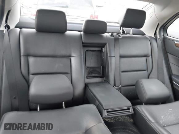 2014 Mercedes-Benz E 350 Luxury with VIN WDDHF8JB0EA907936, listed as a IAAI auction lot 40480628 with Not Provided miles and . Bid and sale history available at DreamBid. Image 8.
