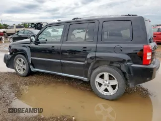 2007 Jeep Patriot Limited with VIN 1J8FT48W97D347601, listed as a Copart auction lot 58531825 with 141,053 mi miles and Salvage title. Bid and sale history available at DreamBid. Image 2.