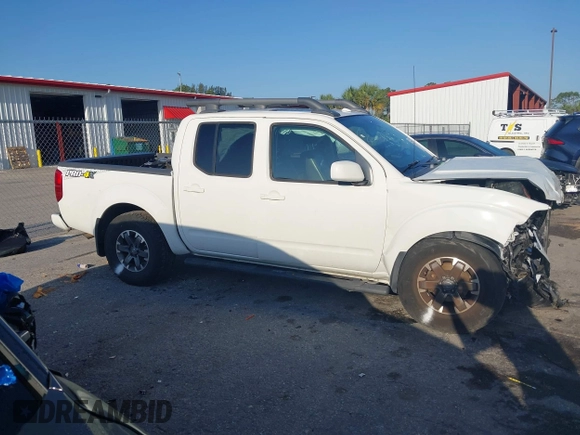 2017 Nissan Frontier Pro-4X z VIN 1N6DD0EV8HN713900, wystawiony jako IAAI lot #42211950 z przebiegiem 85 085 mil mil oraz . Historia ofert i sprzedaży dostępna na DreamBid. Obrazek 14.