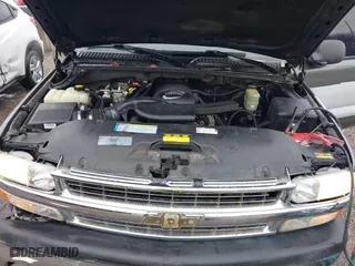 2001 Chevrolet Tahoe LT with VIN 1GNEK13T61J232455, listed as a IAAI auction lot 41208590 with 267,170 mi miles. Bid and sale history available at carsss.com. Image 10.