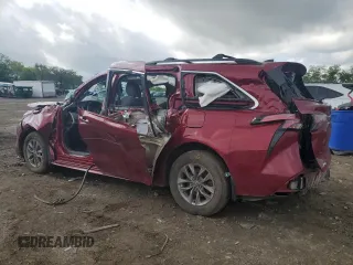 2022 Toyota Sienna LE with VIN 5TDKSKFC9NS056913, listed as a Copart auction lot 55704795 with 71,464 mi miles and Salvage title. Bid and sale history available at DreamBid. Image 2.