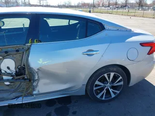 2016 Nissan Maxima SV z VIN 1N4AA6AP0GC905126, wystawiony jako IAAI lot #41849223 z przebiegiem 87 968 mil mil oraz . Historia ofert i sprzedaży dostępna na DreamBid. Obrazek 6.