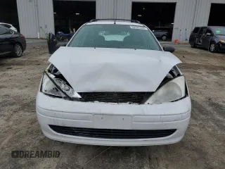 2000 Ford Focus SE with VIN 1FAFP3634YW278181, listed as a Copart auction lot 89372555 with 160,885 mi miles and Salvage Title. Bid and sale history available at DreamBid. Image 5.
