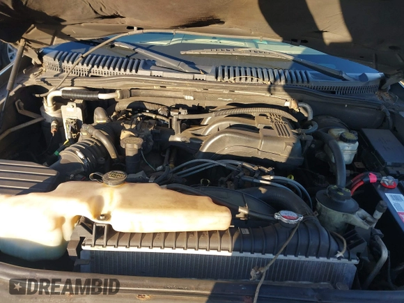 2006 Mercury Mountaineer Luxury with VIN 4M2EU47E46UJ22519, listed as a IAAI auction lot 41766174 with 999,999 mi miles. Bid and sale history available at carsss.com. Image 10.
