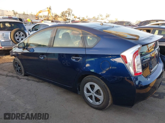2015 Toyota Prius Four z VIN JTDKN3DUXF1998475, wystawiony jako IAAI lot #41848450 z przebiegiem 176 229 mil mil oraz . Historia ofert i sprzedaży dostępna na DreamBid. Obrazek 3.