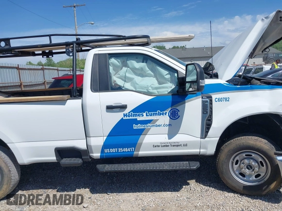 2023 Ford F-250 XL с VIN 1FTBF2BA8PEC60782, выставлен на аукционе IAAI как лот 42259327 с пробегом 22 665 миль миль и . История ставок и продаж доступна на DreamBid. Изображение 13.