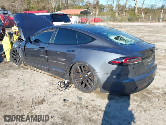 2022 Tesla Model S with VIN 5YJSA1E54NF488443, listed as a IAAI auction lot 41289281 with Not Provided miles and . Bid and sale history available at DreamBid. Image 3.