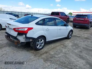 2014 Ford Focus SE with VIN 1FADP3F20EL265892, listed as a IAAI auction lot 41984052 with 86,865 mi miles and . Bid and sale history available at carsss.com. Image 4.