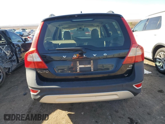 2010 Volvo XC70 3.2L with VIN YV4982BZ0A1086619, listed as a Copart auction lot 82308894 with 276,655 mi miles and Clean Title. Bid and sale history available at DreamBid. Image 6.
