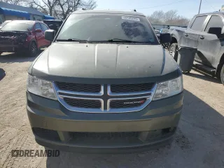 2017 Dodge Journey SE with VIN 3C4PDCAB6HT637705, listed as a Copart auction lot 48400265 with 145,398 mi miles and Salvage Title. Bid and sale history available at DreamBid. Image 5.