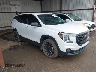 2023 GMC Terrain SLT z VIN 3GKALVEG2PL201611, wystawiony jako IAAI lot #41939265 z przebiegiem 143 253 mil mil oraz . Historia ofert i sprzedaży dostępna na DreamBid. Obrazek 1.