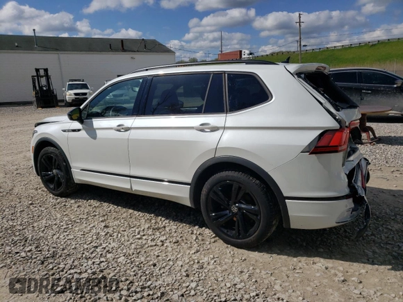 2024 Volkswagen Tiguan SE R-Line Black with VIN 3VV8B7AX3RM079189, listed as a Copart auction lot 55964945 with 12,138 mi miles and Salvage title. Bid and sale history available at DreamBid. Image 2.